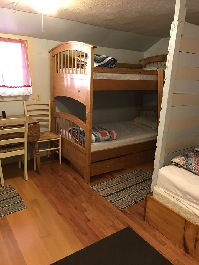 Motel Pine Shore And Cabins Orland